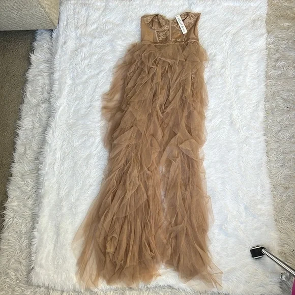 For Love & Lemons X REVOLVE Bustier Gown in Warm‎ Taupe - Picture 4 of 9